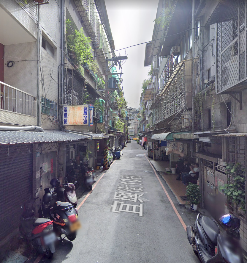 小藍的照片